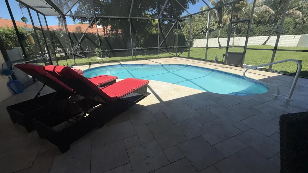 9050 Cypress Hollow Drive Palm Beach Gardens FL 33418