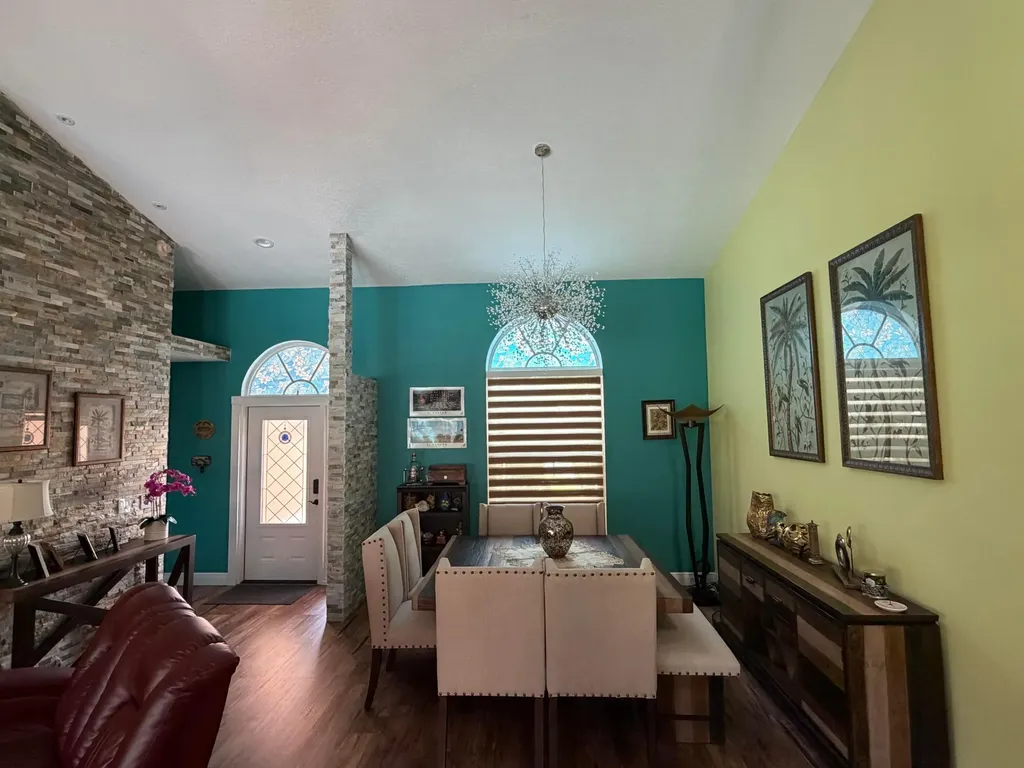 9050 Cypress Hollow Drive Palm Beach Gardens FL 33418
