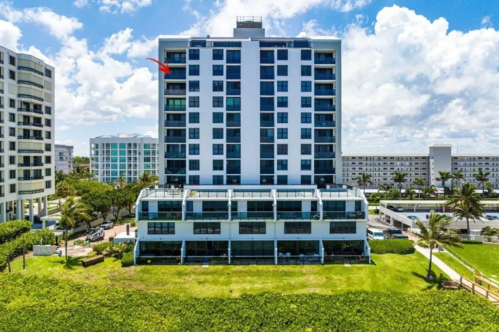 3115 S Ocean Boulevard Highland Beach FL 33487