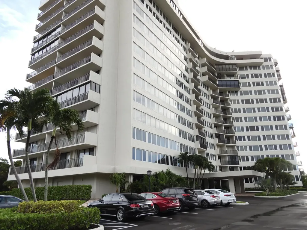 3912 S Ocean Boulevard Highland Beach FL 33487
