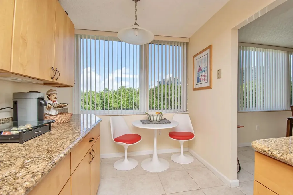 3912 S Ocean Boulevard Highland Beach FL 33487