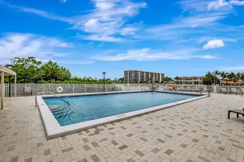 3912 S Ocean Boulevard Highland Beach FL 33487