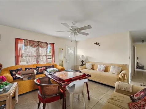 2464 Shenandoah Street North Port FL 34287