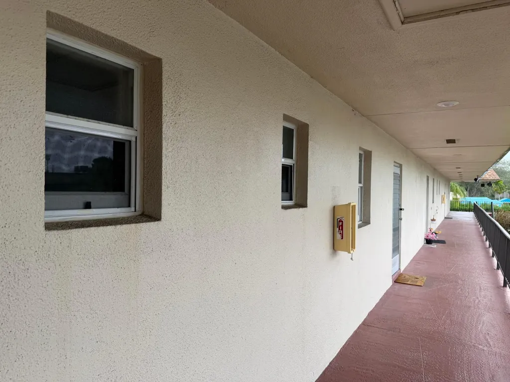 502 Davis Road Palm Springs FL 33461