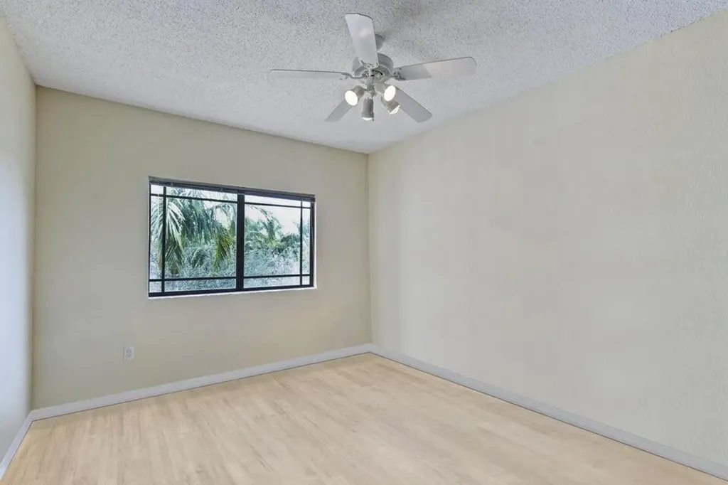 2806 Veronia Drive Palm Beach Gardens FL 33410