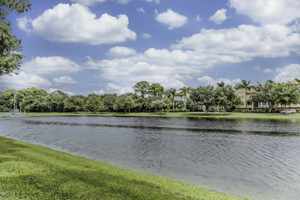 2806 Veronia Drive Palm Beach Gardens FL 33410