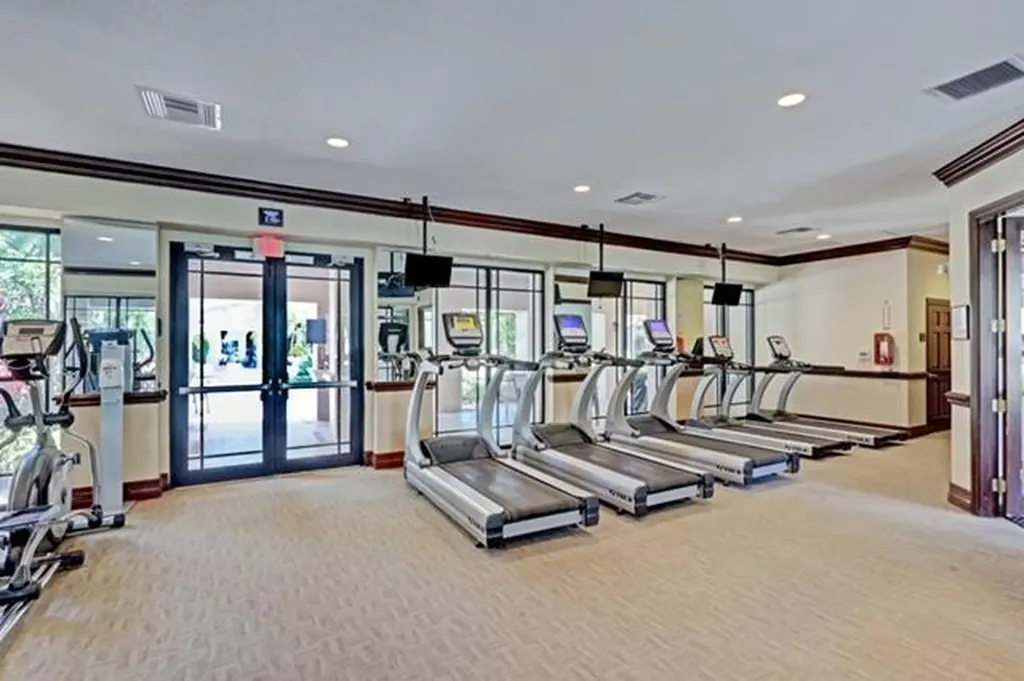 2806 Veronia Drive Palm Beach Gardens FL 33410