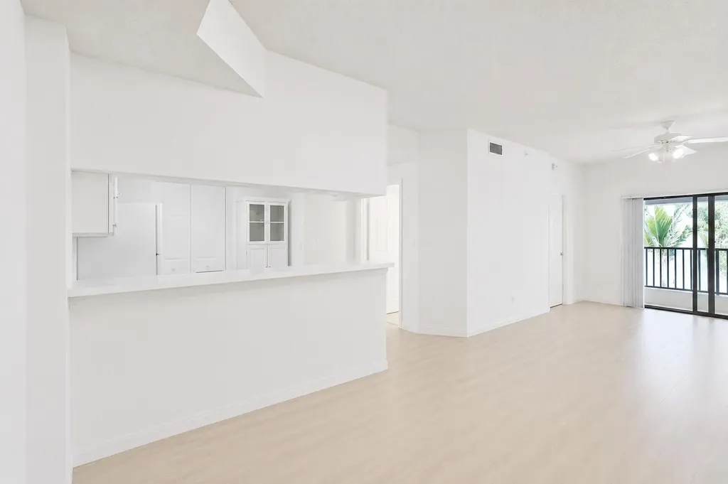 2806 Veronia Drive Palm Beach Gardens FL 33410