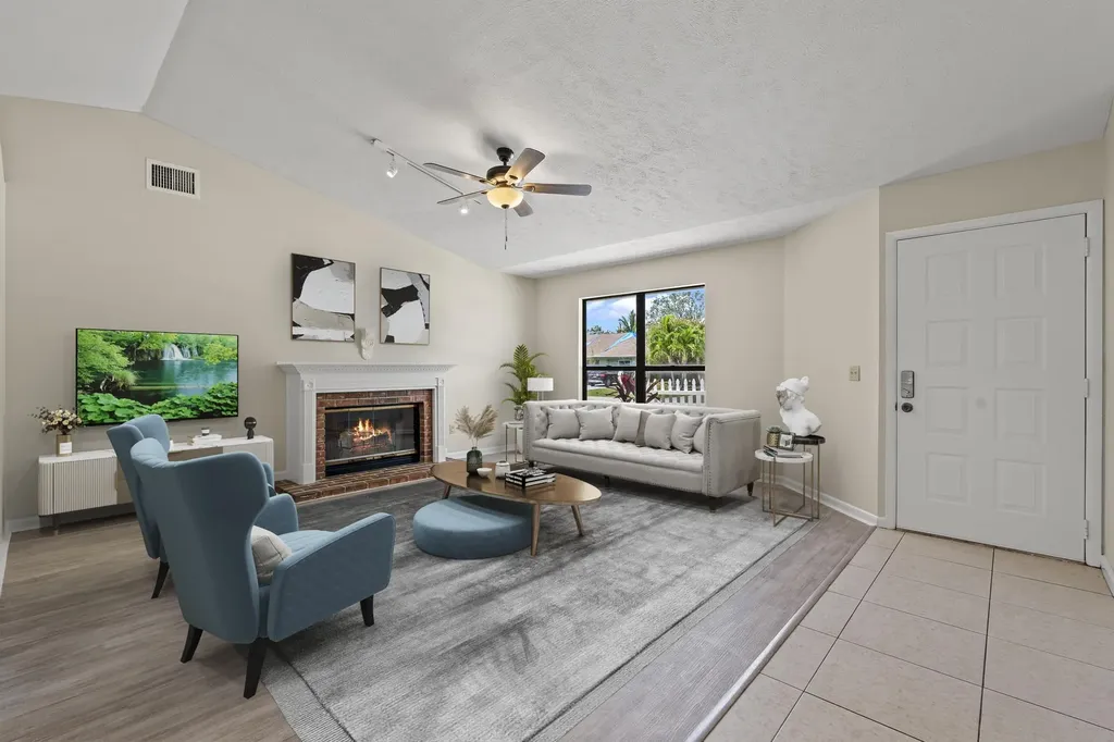 2441 SE Avalon Road Port St Lucie FL 34952