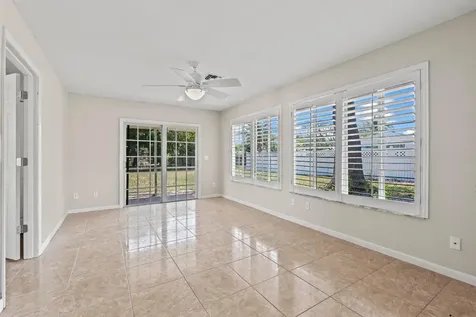 2441 SE Avalon Road Port St Lucie FL 34952