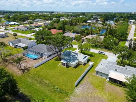 2441 SE Avalon Road Port St Lucie FL 34952