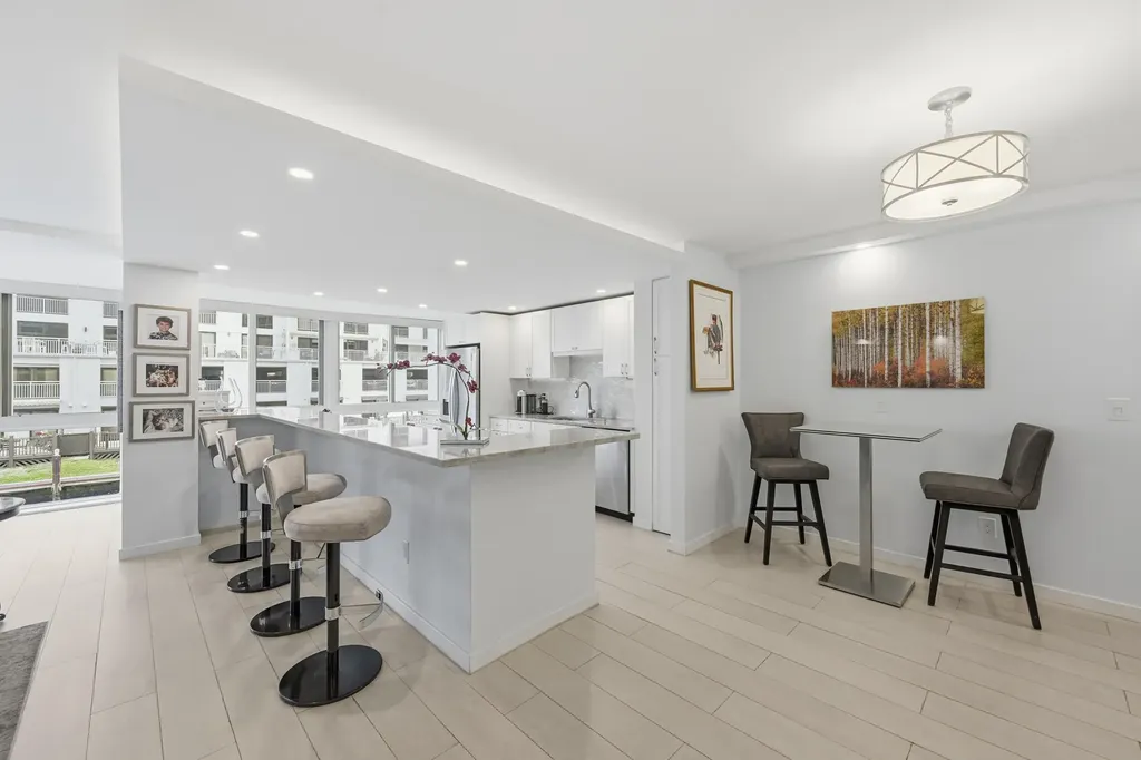 3100 NE 49th Street Fort Lauderdale FL 33308
