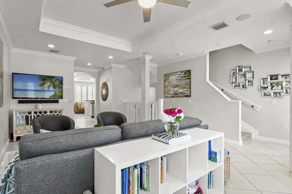 2305 Amalfi Way Palm Beach Gardens FL 33410