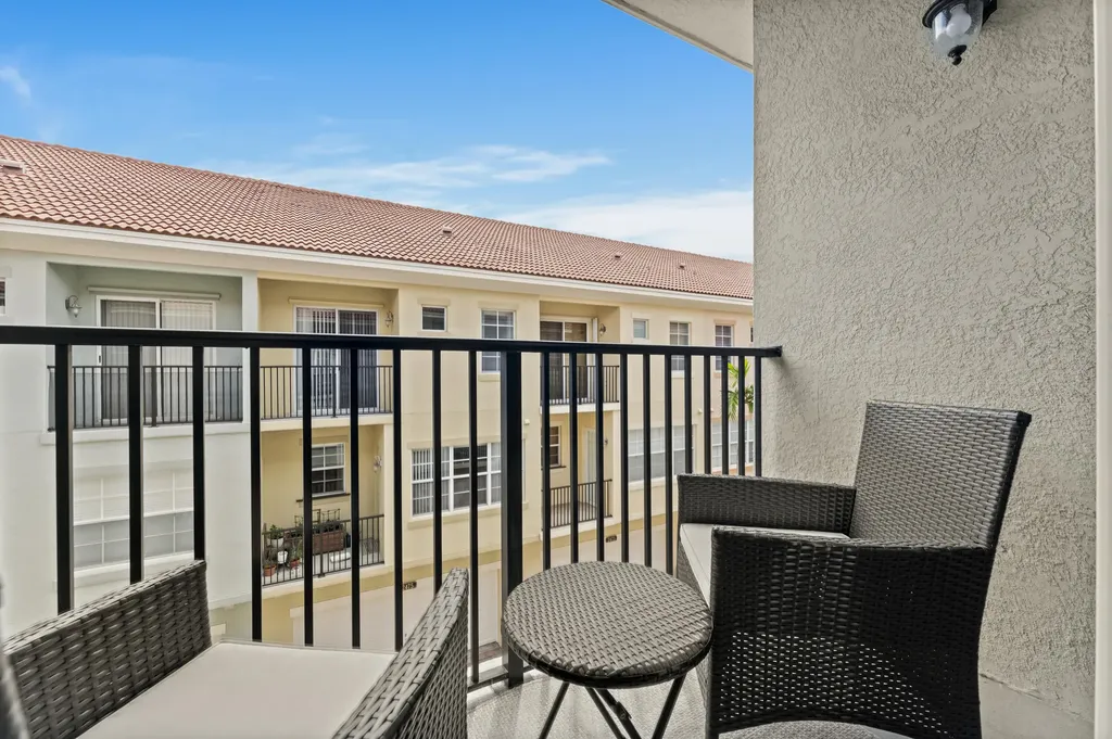 2305 Amalfi Way Palm Beach Gardens FL 33410
