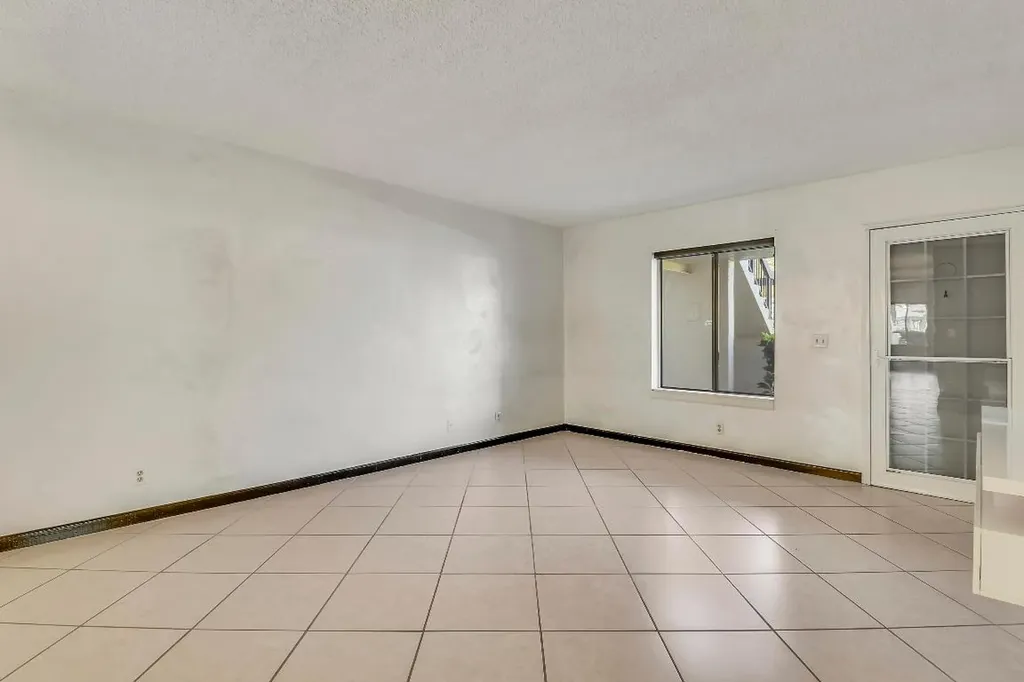 6370 Chasewood Drive Jupiter FL 33458