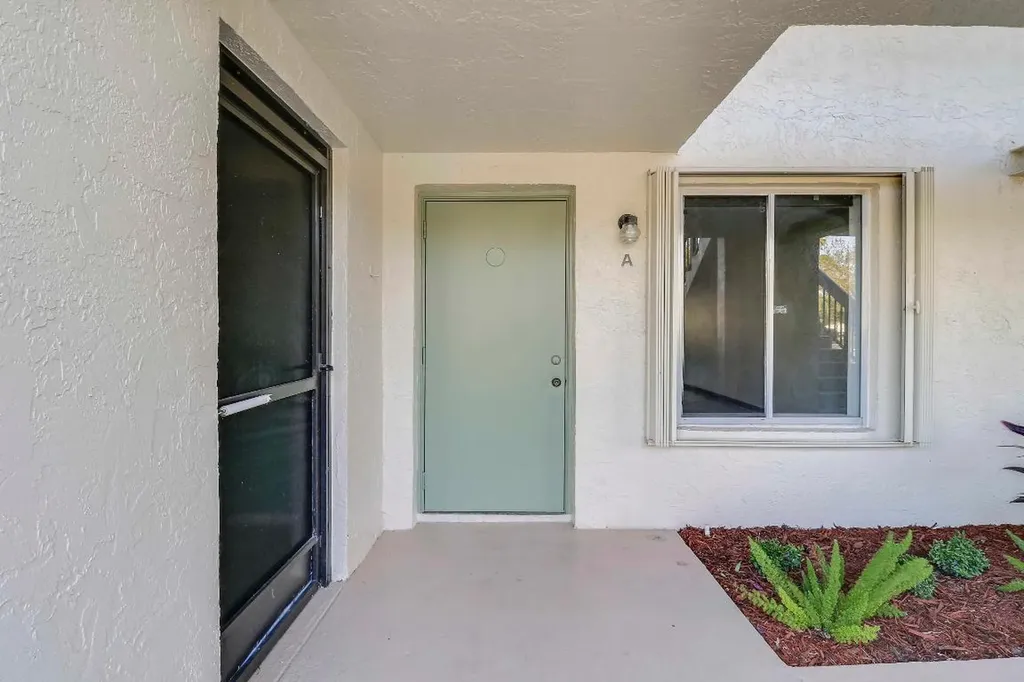 6370 Chasewood Drive Jupiter FL 33458