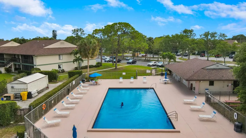 6370 Chasewood Drive Jupiter FL 33458