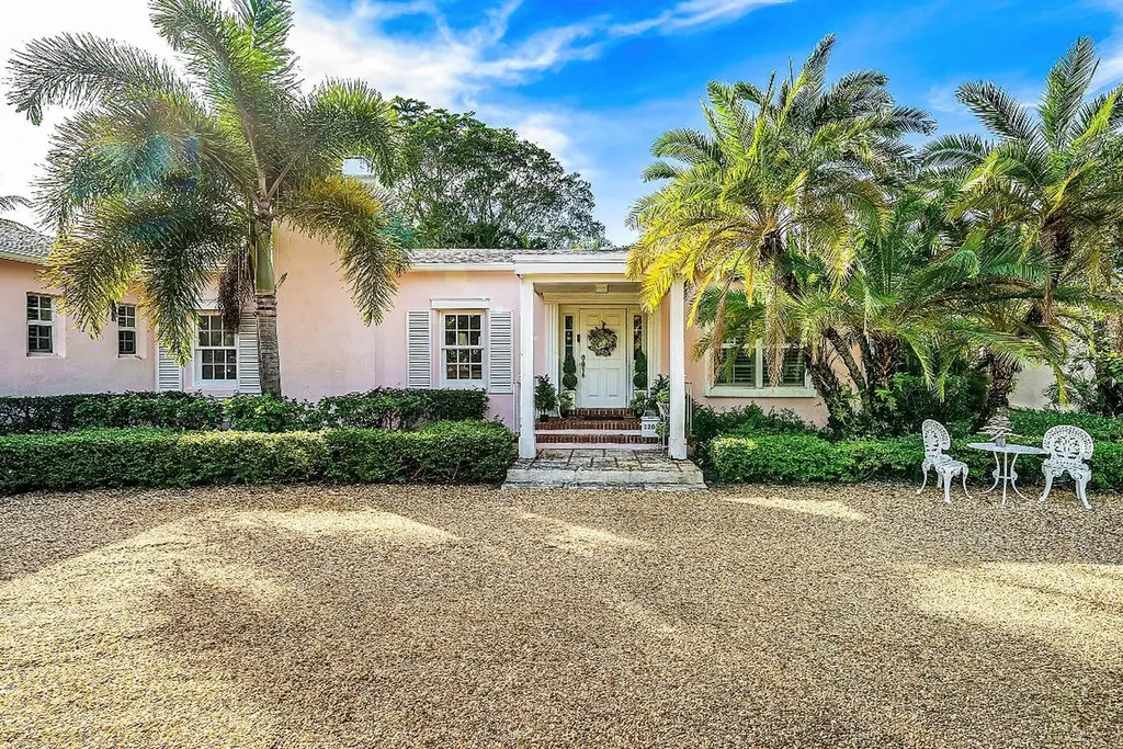 1202 N Swinton Avenue Delray Beach FL 33444