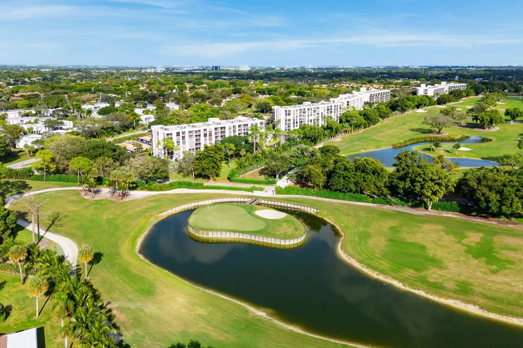 6662 Boca Del Mar Drive Boca Raton FL 33433