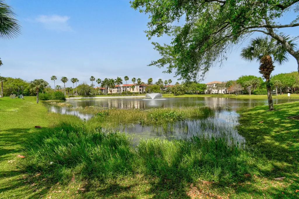 2916 Tuscany Court Palm Beach Gardens FL 33410