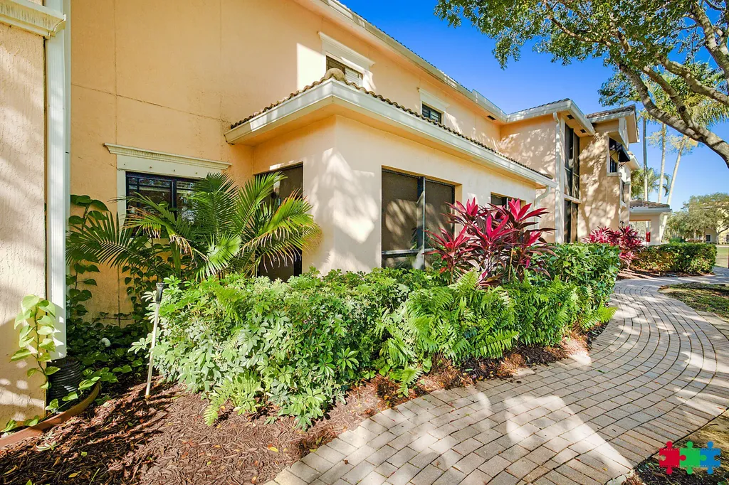 2916 Tuscany Court Palm Beach Gardens FL 33410