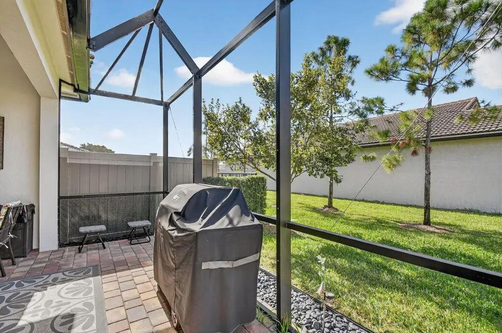 4785 San Fratello Circle Lake Worth FL 33467
