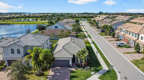 4785 San Fratello Circle Lake Worth FL 33467