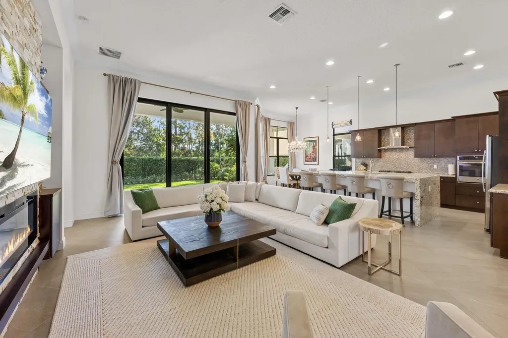 1110 Faulkner Terrace Palm Beach Gardens FL 33418