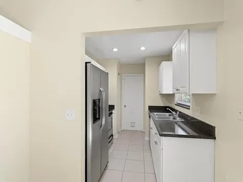 526 NW Kingston Street Port St Lucie FL 34983