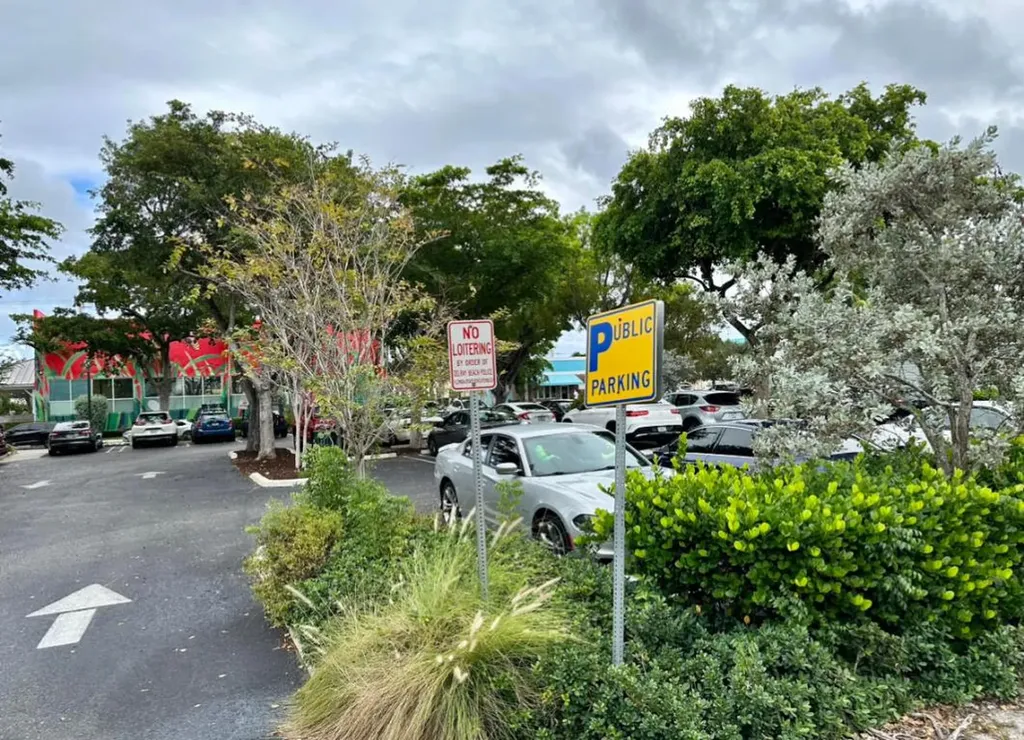 325 NE 2nd Avenue Delray Beach FL 33444