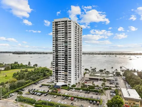 5600 N Flagler Drive West Palm Beach FL 33407