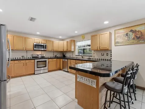 21321 Sawmill Court Boca Raton FL 33498