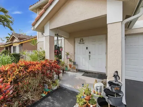 21321 Sawmill Court Boca Raton FL 33498