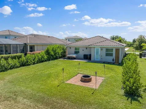 1786 Berkshire Circle SW Vero Beach FL 32968