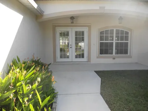 932 SW Commonwealth Road Port St Lucie FL 34953