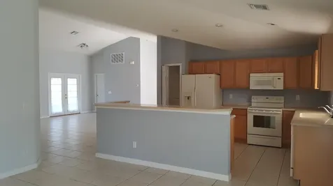 932 SW Commonwealth Road Port St Lucie FL 34953