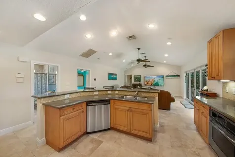 2220 W Pineridge Court Delray Beach FL 33444