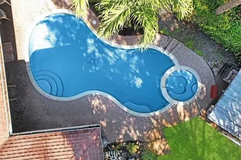 2220 W Pineridge Court Delray Beach FL 33444