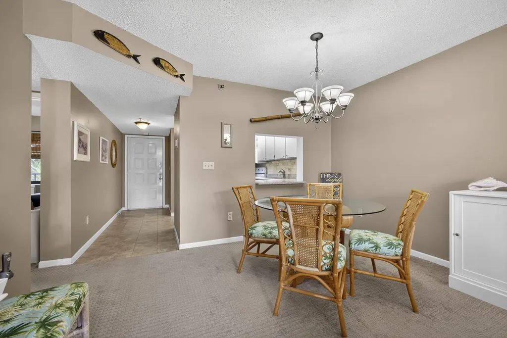 896 N Federal Highway Lantana FL 33462