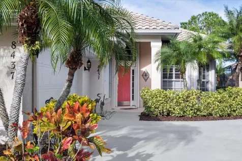 8437 Belfry Place Port St Lucie FL 34986