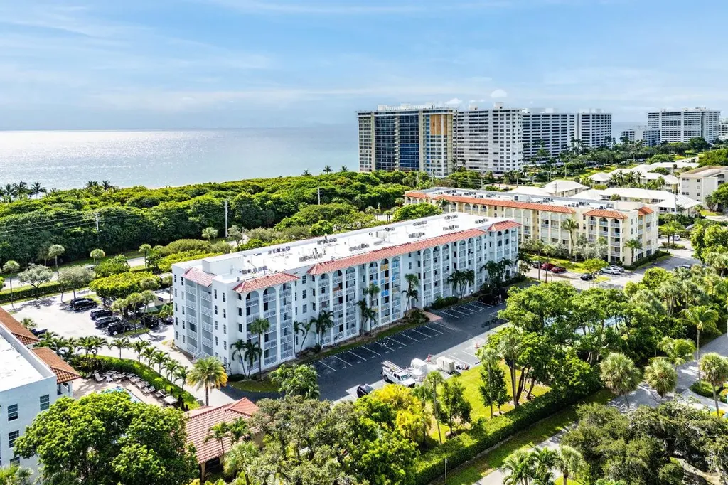 1111 S Ocean Boulevard Boca Raton FL 33432