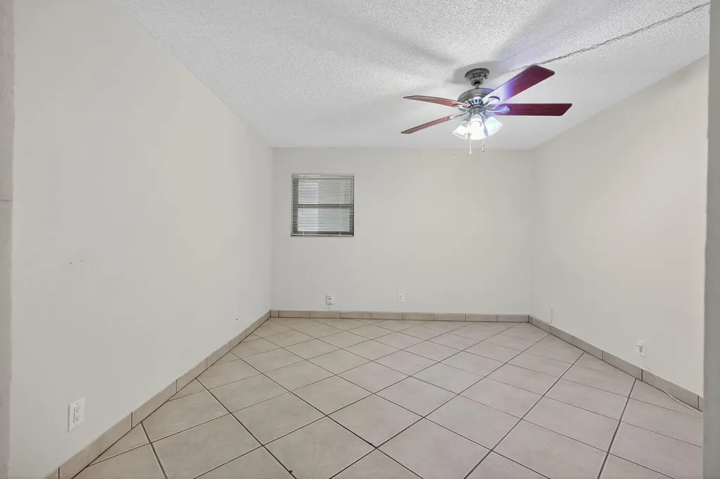 1030 Us Highway 1 North Palm Beach FL 33408