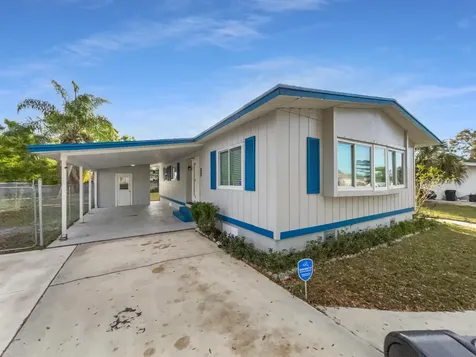 409 Coconut Avenue E Port St Lucie FL 34952