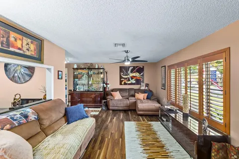 2531 NW 98th Way Coral Springs FL 33065