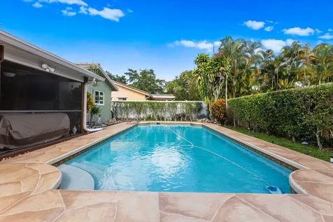 2531 NW 98th Way Coral Springs FL 33065