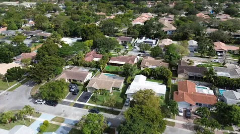 2531 NW 98th Way Coral Springs FL 33065