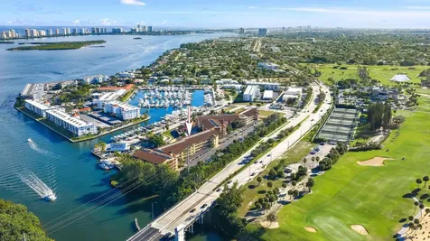 1036 Us Highway 1 North Palm Beach FL 33408