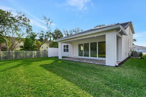 5336 Star Rush Lane Wellington FL 33467