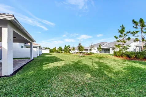 5336 Star Rush Lane Wellington FL 33467