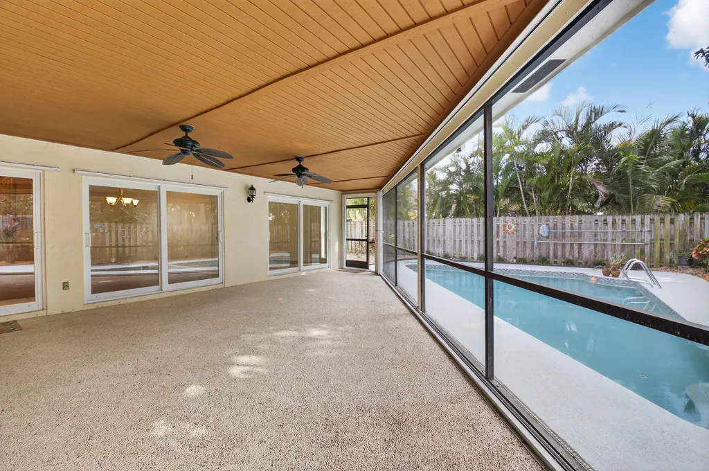966 NW 37th Avenue Delray Beach FL 33445